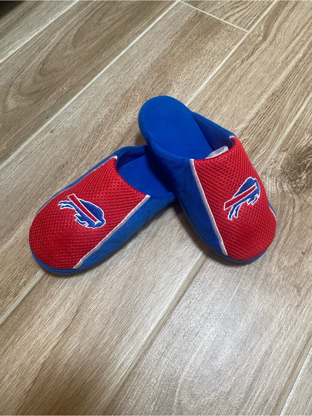 NFL Kids Buffalo Bills Slip-On Team Slippers